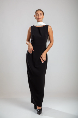 Noctyra Gown – Black & White