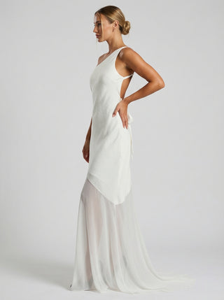 Dominion Gown – Ivory