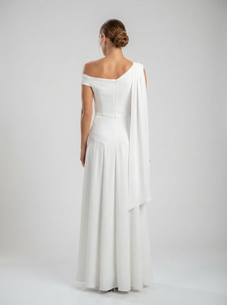 Makena – שמלת אירועים בצבע שנהב