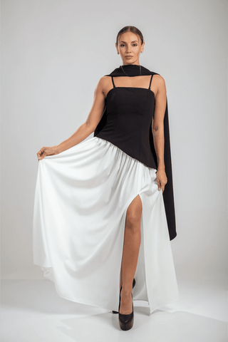 שמלות סרפין – שחור/לבן