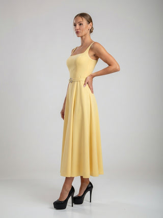 שמלות מידי עם חגורה של סולייל