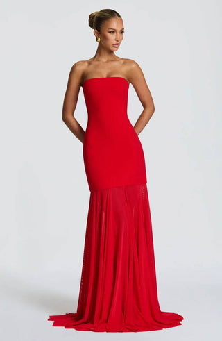 Aurelia Veil Gown – Red
