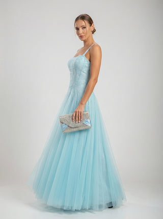 שמלת טול בצבע כחול פודרה