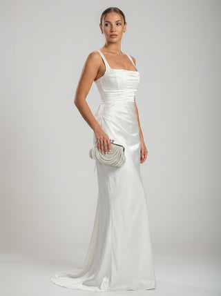 שמלות רגאליה – שנהב