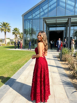 שמלות רוזלה – אדום בורדו