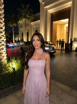 שמלות תחרה לילו