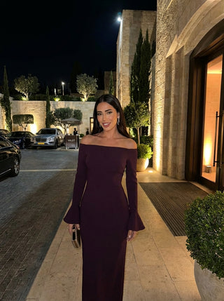 Mariana Bell Sleeve Gown – Bordeaux