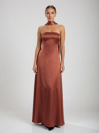 שמלת סלארה וייל – חום אדמדם