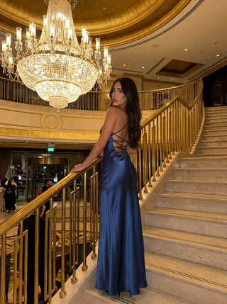 שמלות סאטן סרפינה – כחול כהה