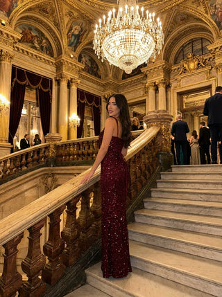 שמלות ריגליה – ברגונדי מנצנץ