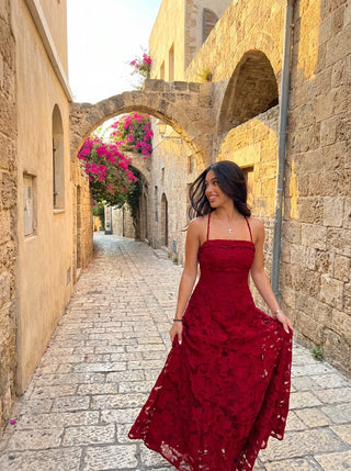 שמלות רוזלה – אדום בורדו