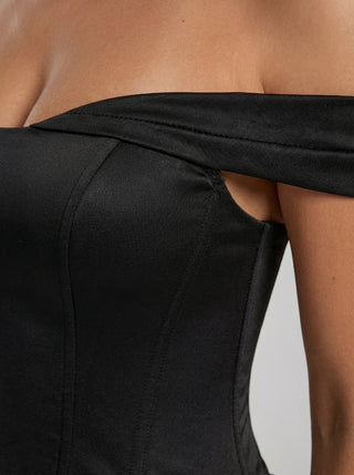 VIRENZA Structured Satin Gown - Black