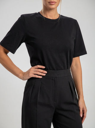 VELINA NOIR SIGNATURE PLEATED TROUSER — BLACK
