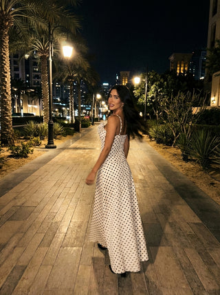 חצאית פולקה דוט של אמליאן